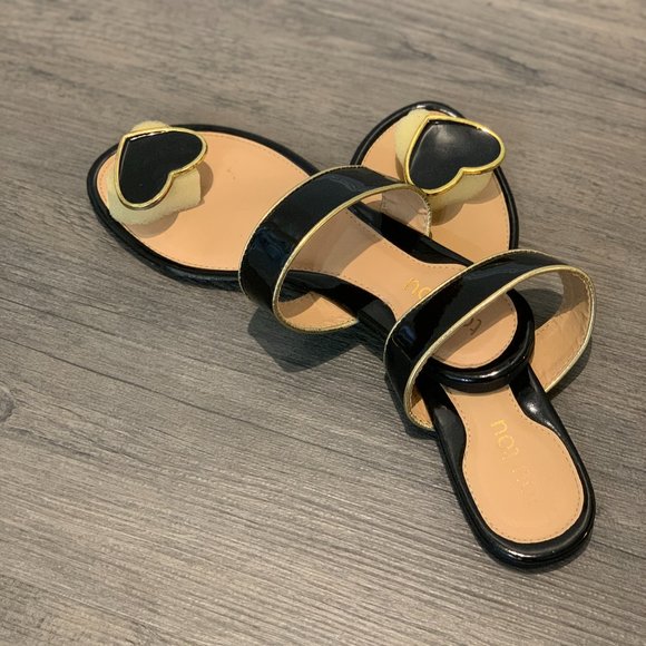 Tou Tou Sweetheart Sandals - Picture 2 of 10